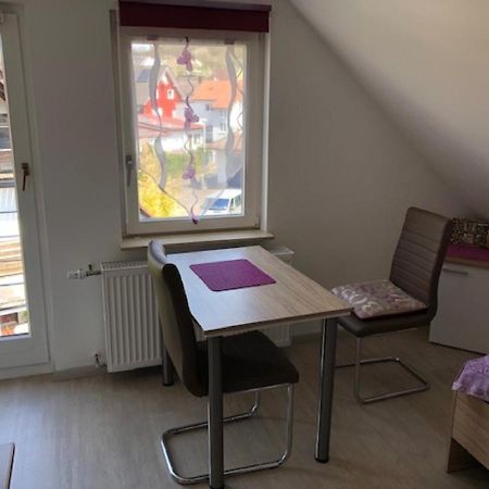 אלזנאו אין אונטרפראנקן Weinmotel Simon 1 A מראה חיצוני תמונה